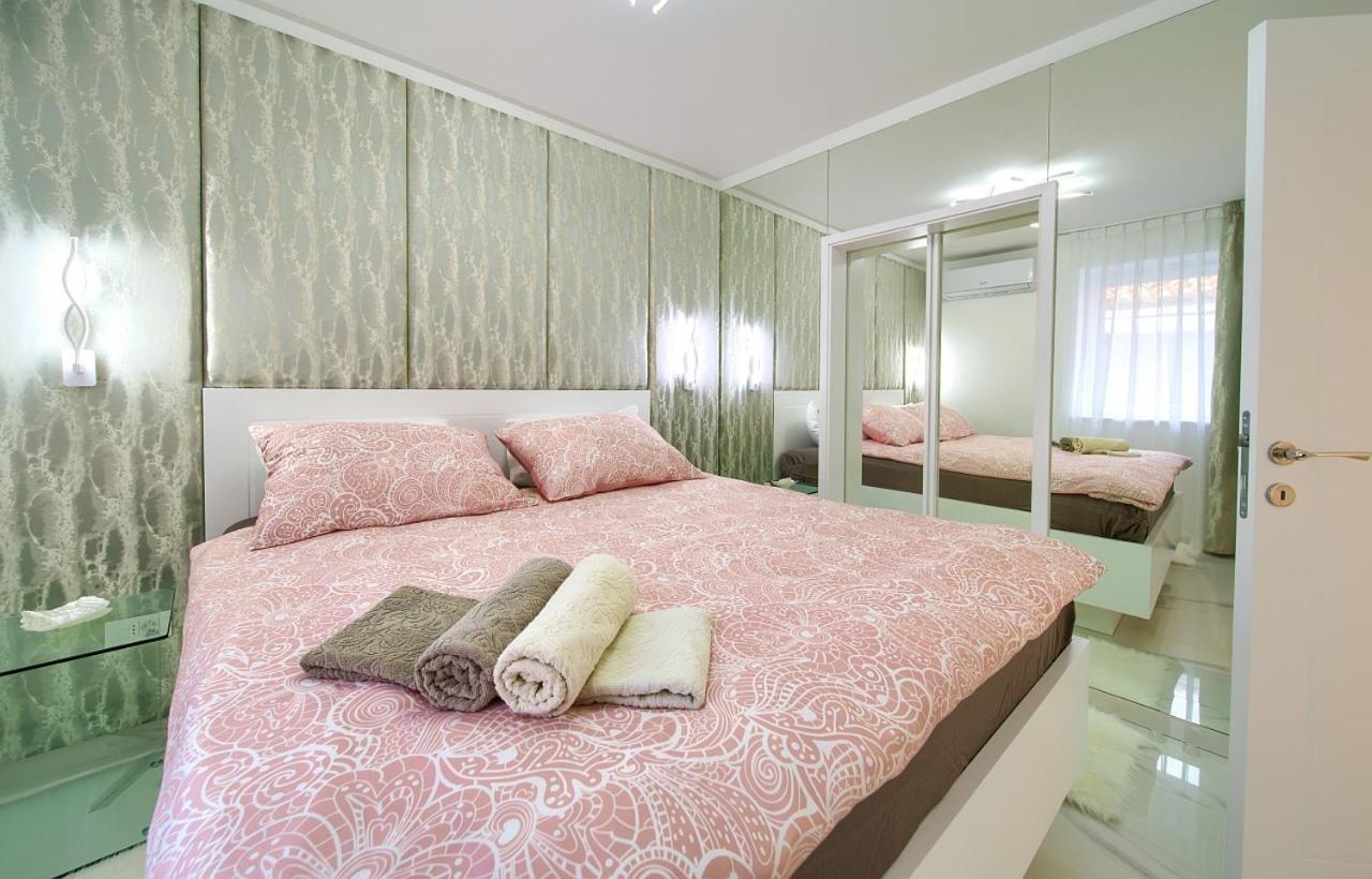 Апартаменты Casa Aurelia - Aurelia Design Крк Экстерьер фото
